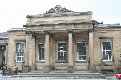 The Kings Head at Huddersfield station